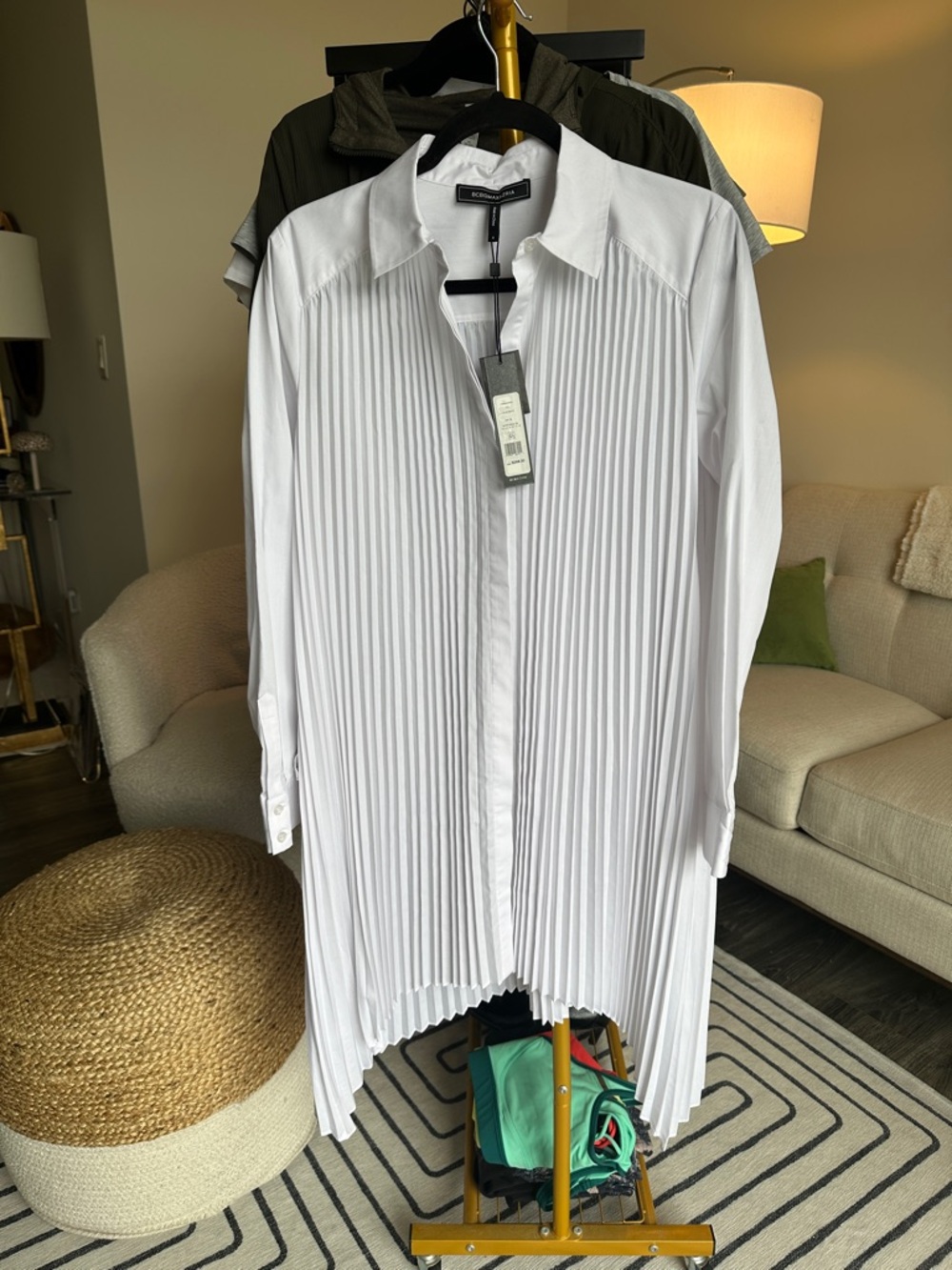BCBGMaxAzria White Pleated Long Sleeve Tunic Dress